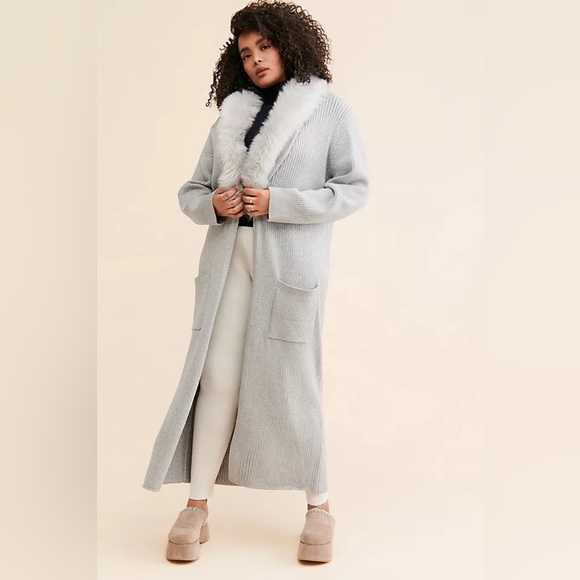 Show Me Your MuMu Sweaters - Show Me Your Mumu Lombardi Long Cardi w Silver Rib Knit and Faux Fur Collar
